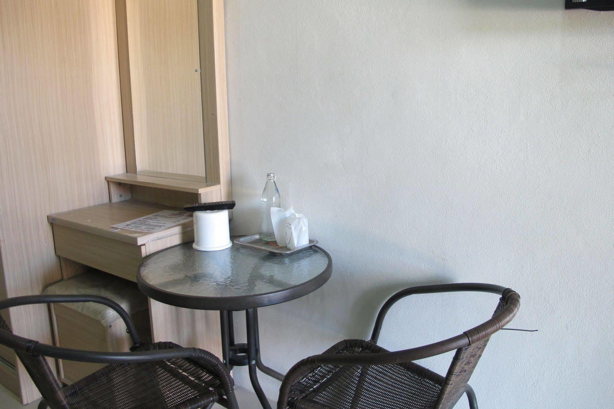 Tongmai Resort Surat Thani Exterior foto